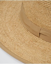 Arms Of Eve - Nino Sunhat
