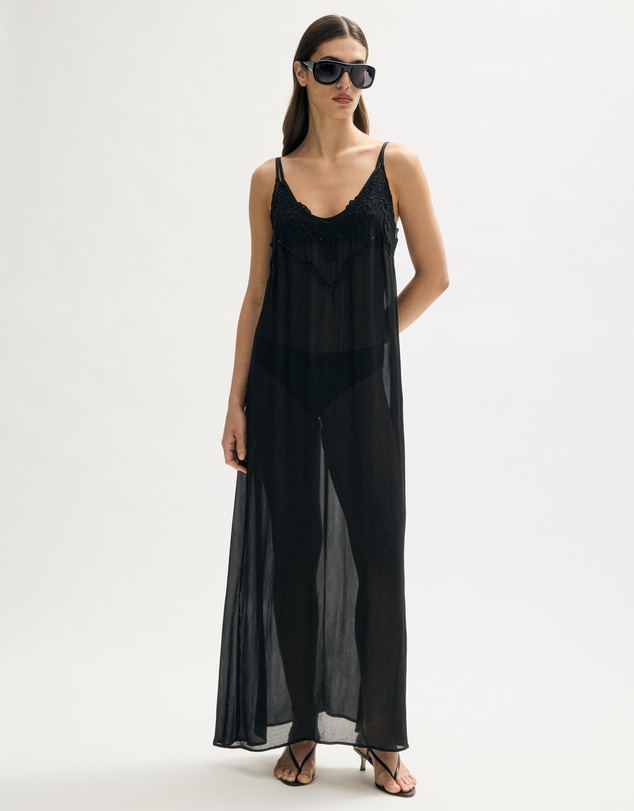 Minima Esenciales - Embroidered Beaded Maxi Dress