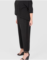 Love Your Wardrobe - Livia Crop Straight Leg Pants