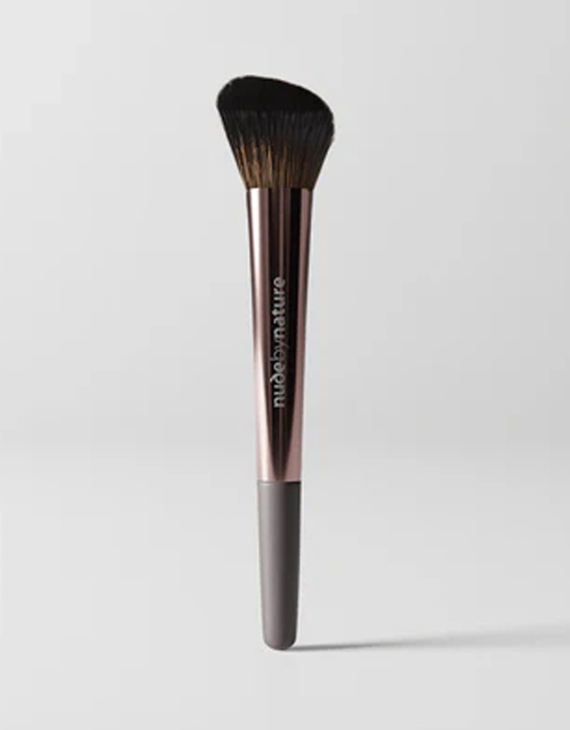 Nude by Nature - Angled Blush Brush 06
