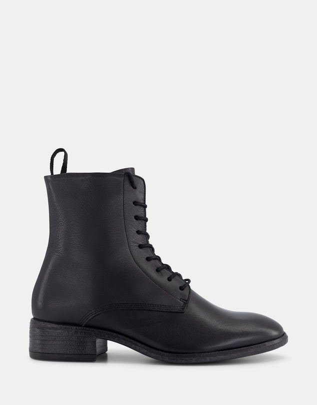 Shelly Shen - Trip Ankle Boots