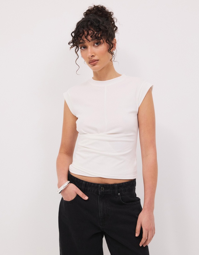 Calli - Hayden Tee