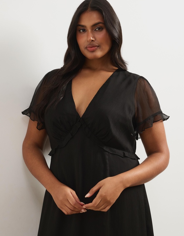 Atmos&Here Curvy - Short Sleeve Midi Dress With Ruffle Detail