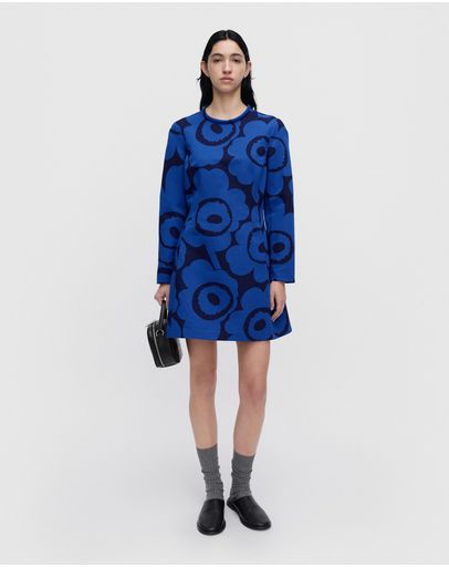 dark blue, blue