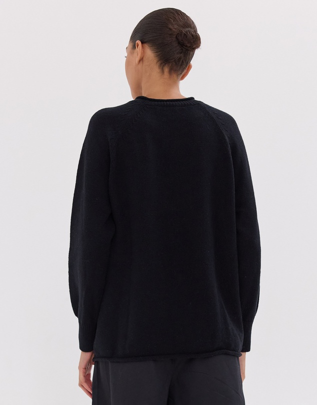 Cloth & Co. - The Raglan Sweater