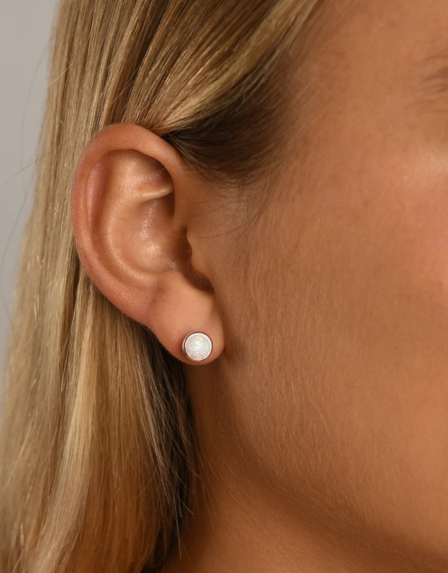 Von Treskow - Cased Czelline Opal Round Studs