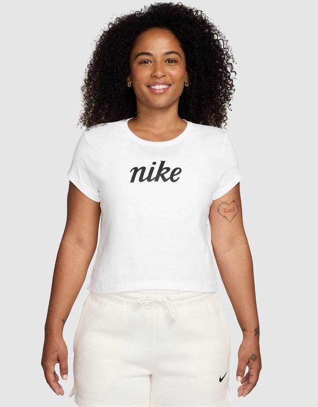 Nike - NSW Club SS Tee HBR MD S26