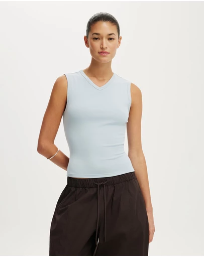 Cotton On - 90S V Neck Tank
