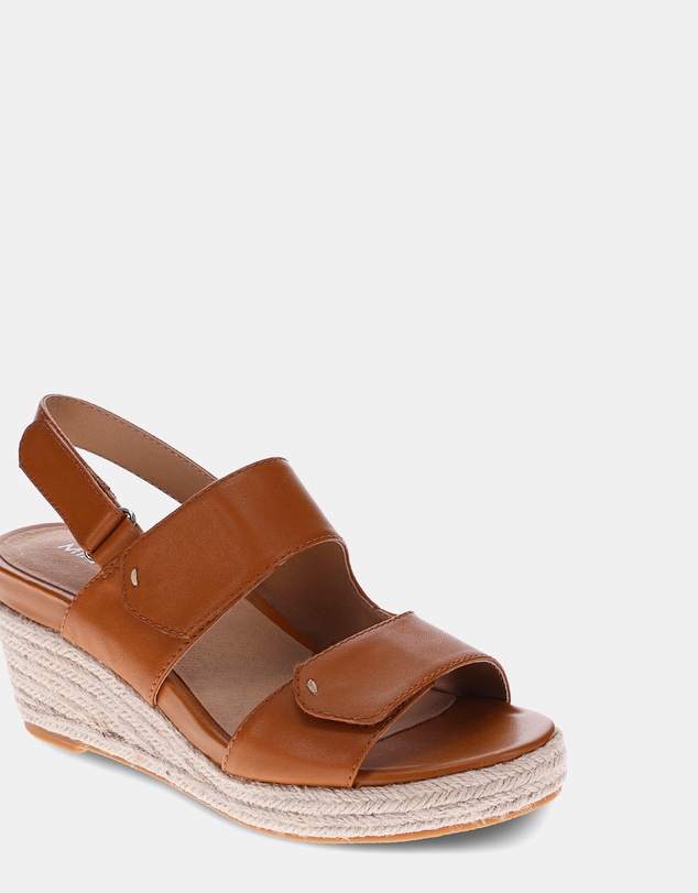 Mia Vita - Deanne Wedge Sandal - Tan