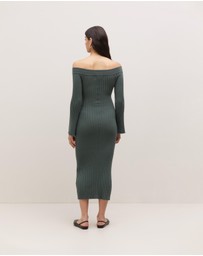 Minima Esenciales - Willow Merino Wool Knit Dress