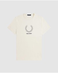 Fred Perry - Outline Laurel Wreath T-Shirt