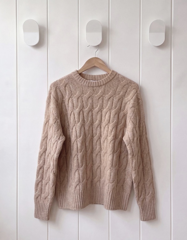 SILK MAGNOLIA - Cashmere Cable Jumper