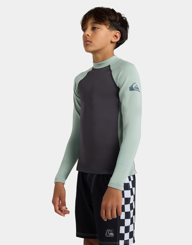 Quiksilver - Boys 8 to 16 Everyday Heat Long Sleeve Rashguard