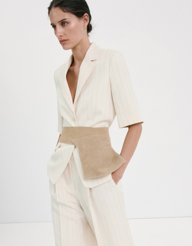 M.N.G - Argelia Blazer