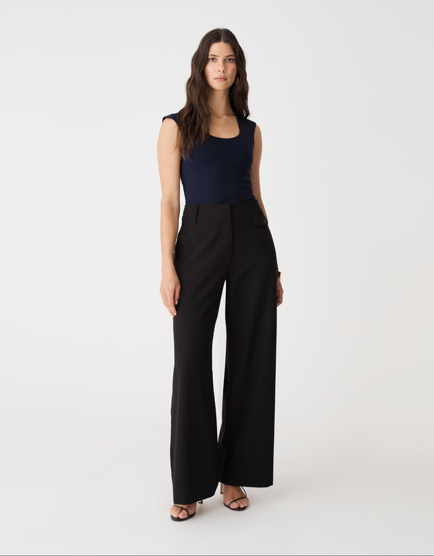 Forcast - Soho Rounded Square Neck Top