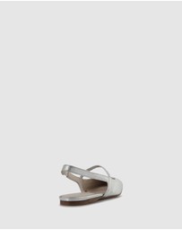 Beau Coops - Maika Slingbacks
