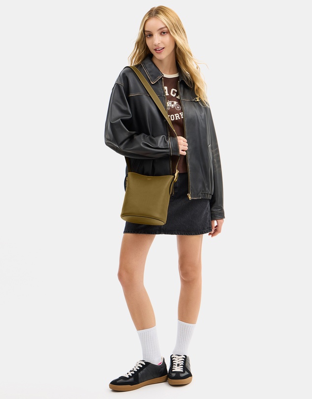 Coach - Bleecker Bucket Bag