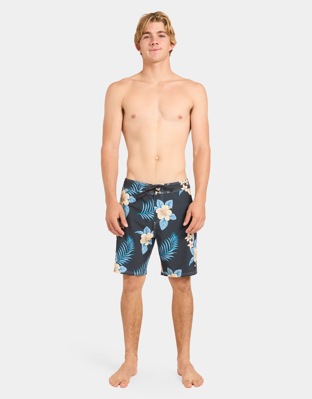 Quiksilver - Mens Surfsilk Straight 18