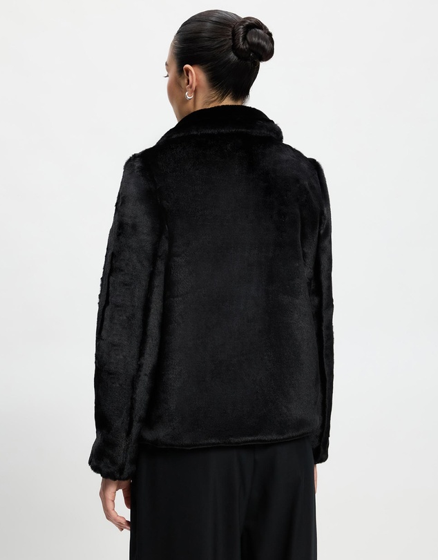 Lindsay Nicholas New York - Short Faux Fur Coat