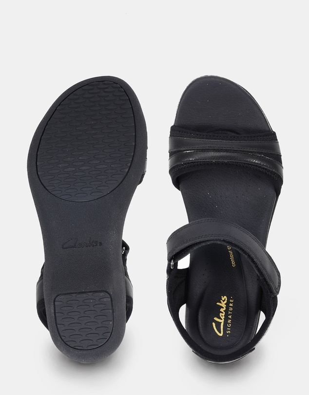 Clarks - Agnes Black