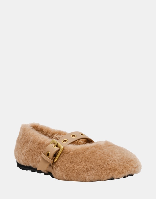 Steve Madden - Toasty Natural Flats