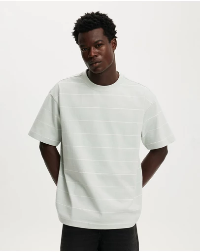 Cotton On - Box Fit T-Shirt