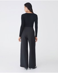 Forcast - Vicky V-Neck Knit