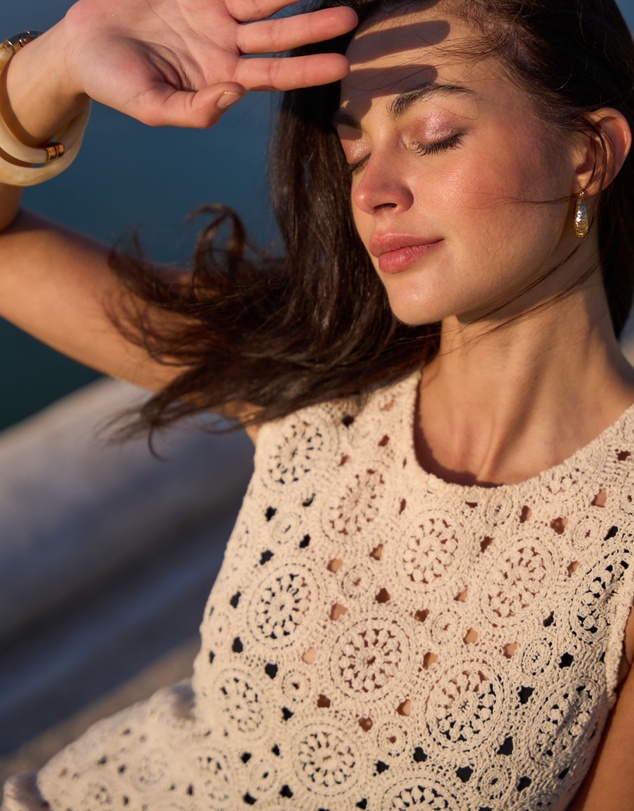 UNE PIECE - Crochet Midi Dress