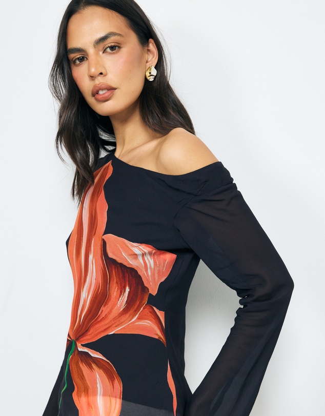 AERE - Off Shoulder Georgette Top