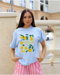 Vacancy Co - La Lemon Tee