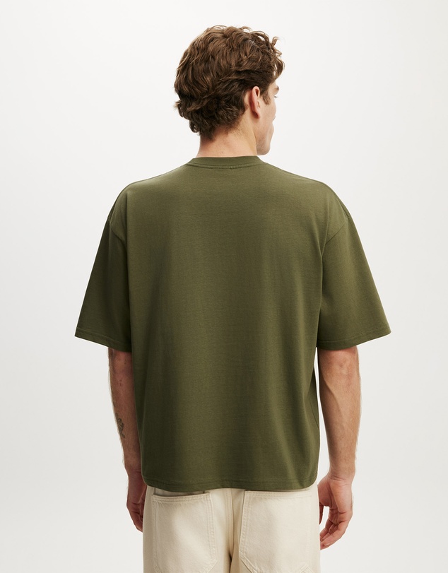 Cotton On - Cropped Fit T-Shirt