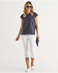 Betty Basics - Michaela Tee
