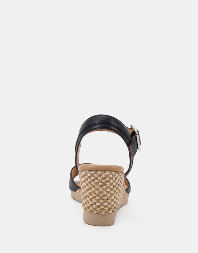 Clarks - Nadia Black