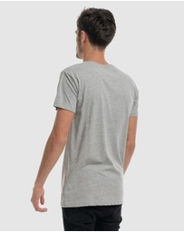 DVNT - Deluxe Tee