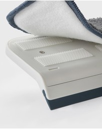 Joseph Joseph - CleanTech™ Glass-Cleaning Squeegee Replacement Pad