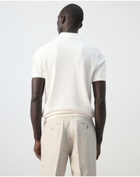 M.N.G - Arraona Polo