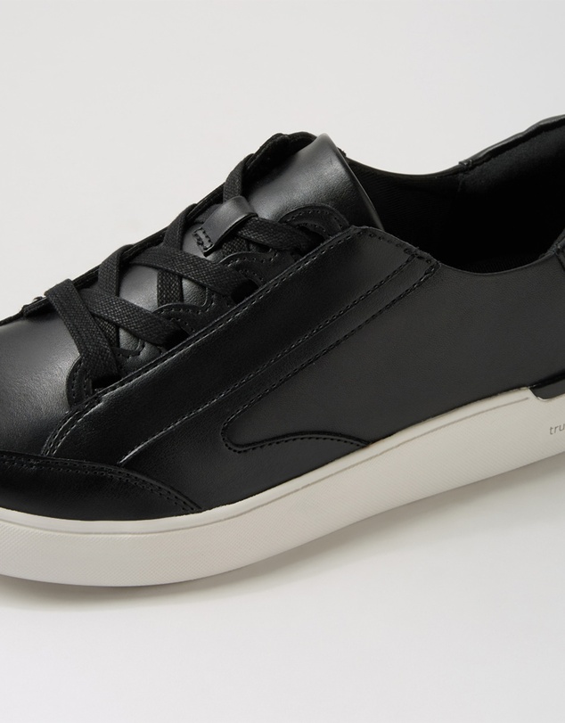 Rockport - Parissa Ro