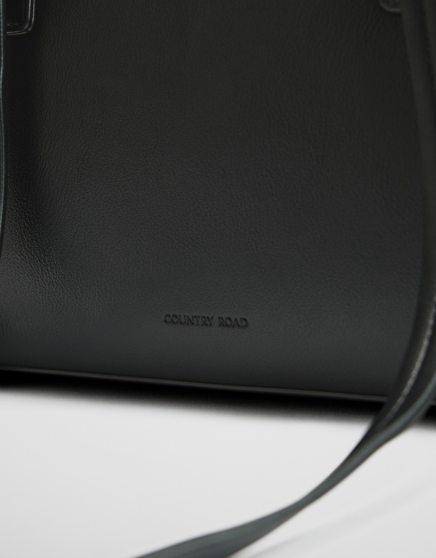 Country Road - Curve Shoulder Bag