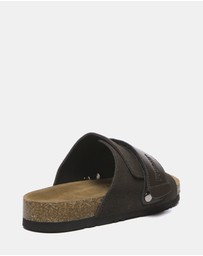 EVERAU - EverAU Ugg Terrain Cow Suede Upper Sandals