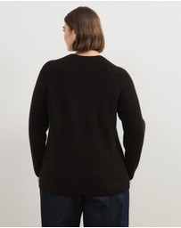 Atmos&Here Curvy - Saylor Long Sleeve Knit Jumper