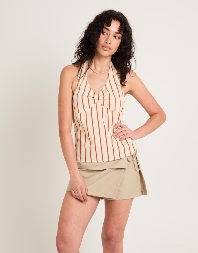 Subtitled - Dune Halter