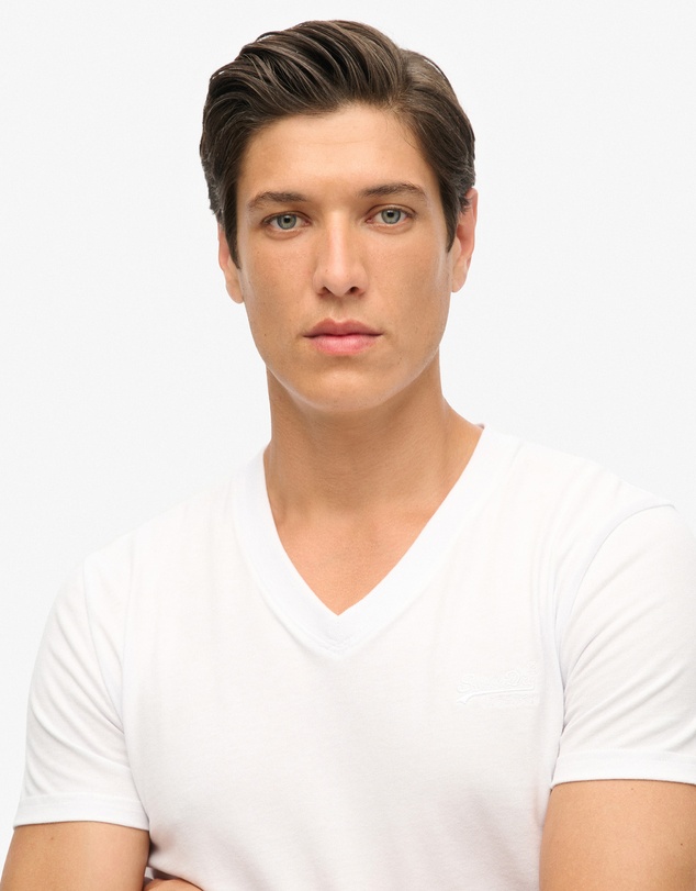 Superdry - Essential Logo Embroidered Vee Slim Fit Tee