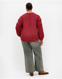 City Chic - Drama Queen Long Sleeve Shirt