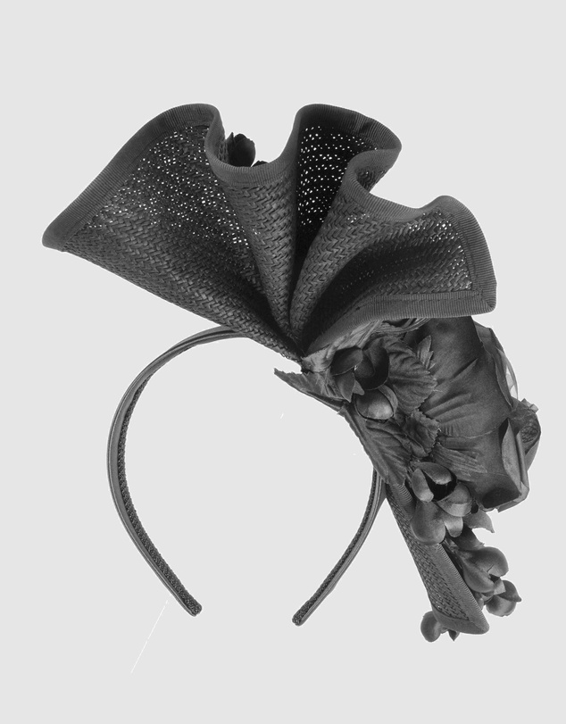 Fillies Collection - Bespoke Sculpted Black Racing Fascinator