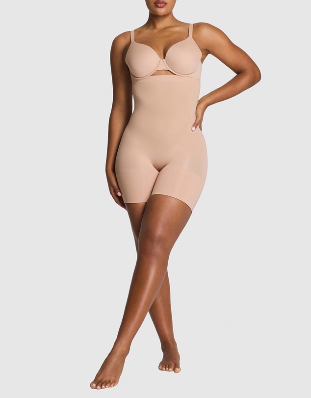 Spanx - High Waist Mid Thigh Shorts