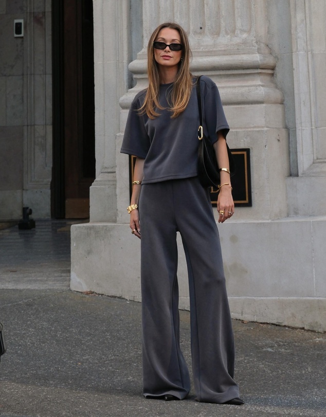 ENA PELLY - Alessa Relaxed Soft Jersey Tee