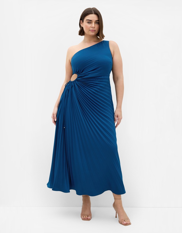 City Chic - Aliza Pleat Maxi Dress