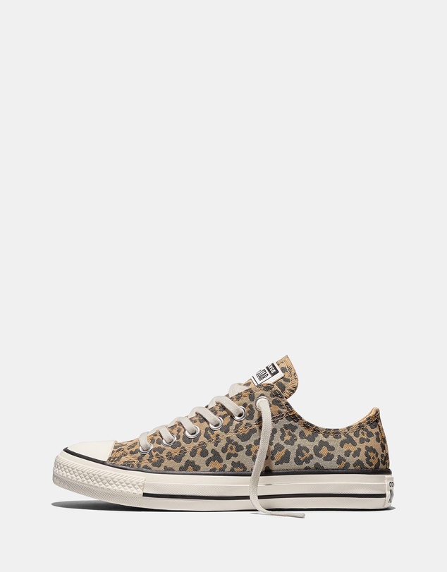 Converse - Chuck Taylor All Star - Women's