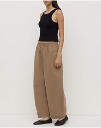 Assembly Label - Lola Barrel Pants