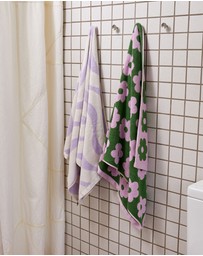 Mosey Me - Flowerbed Bath Towel